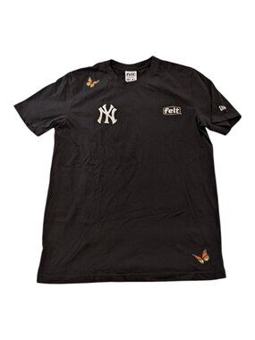 FELT for New Era New York Yankees Butterfly Graphic AOP Men Black Shirt Large
